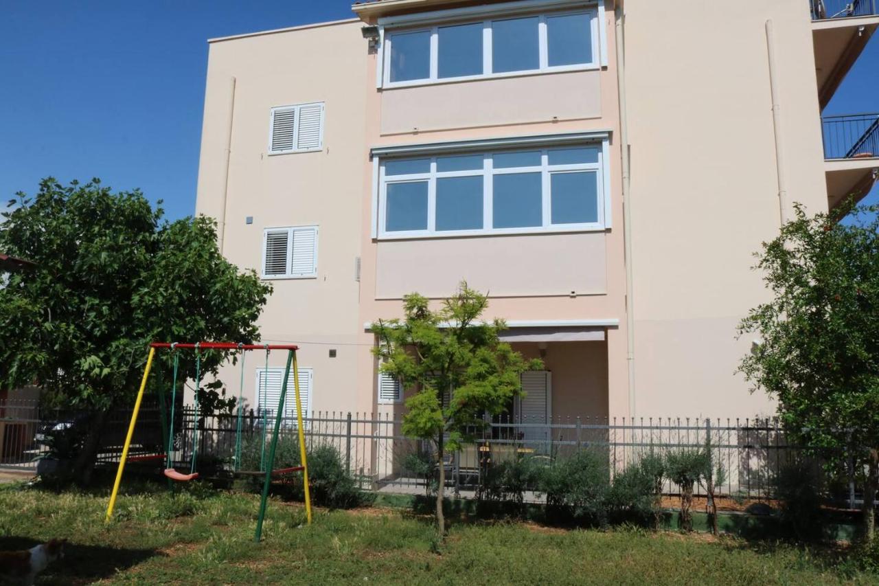 Apartments Ela Trogir Extérieur photo